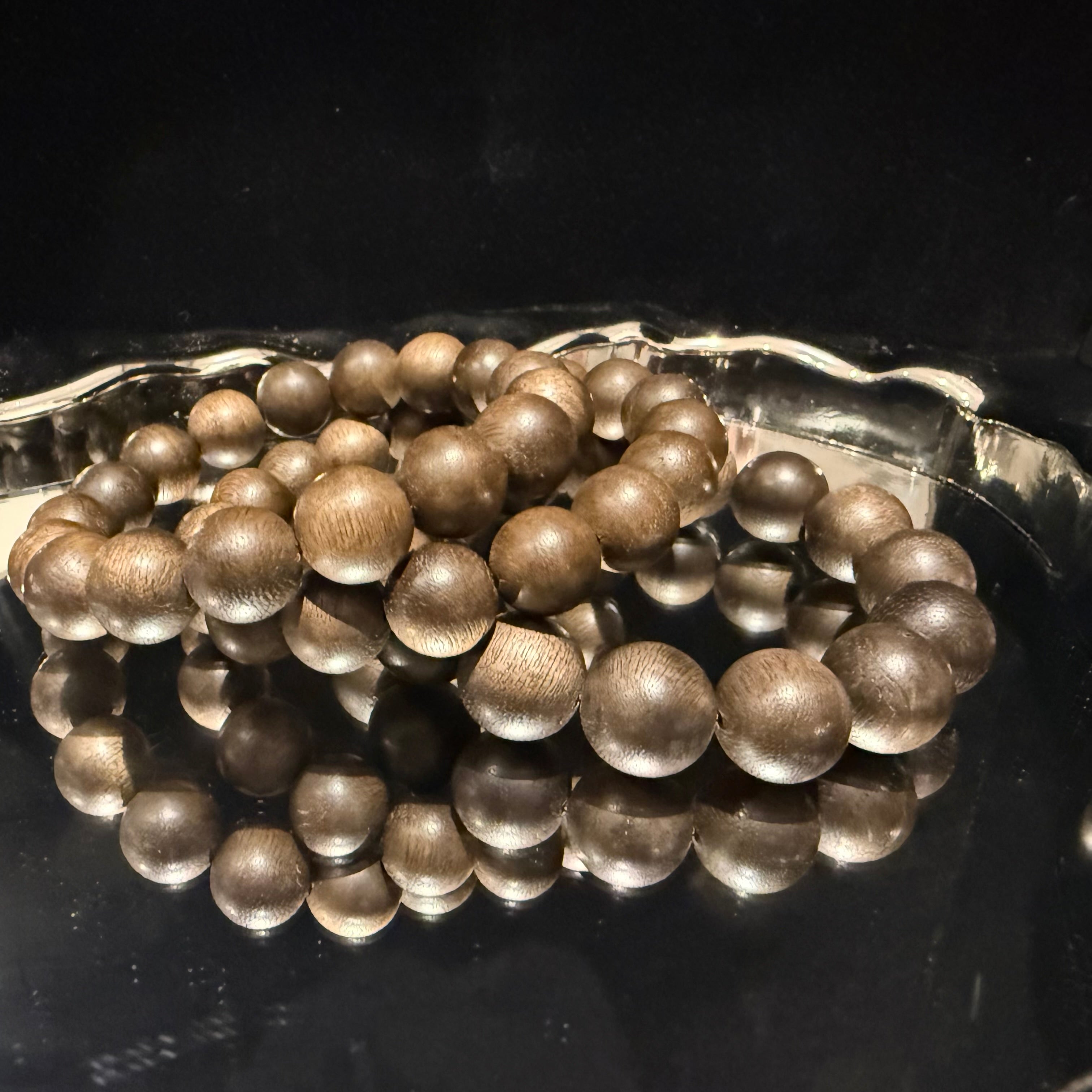 Kalimantan Agarwood 17cm Bracelet, 12mm/14mm