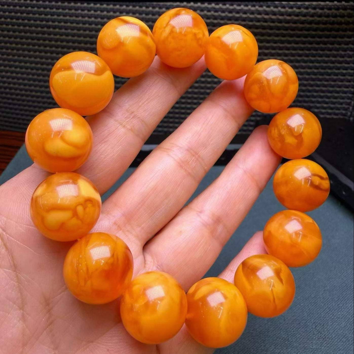 Premium Red Flower Wax Amber Bracelet – 16mm+