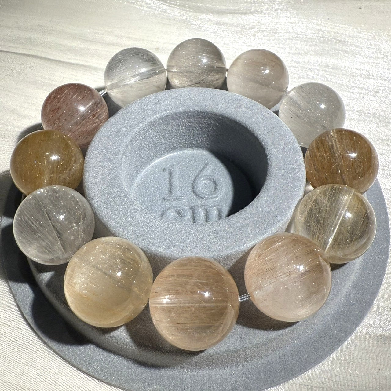 16.5mm -17mm Premium Candy Rabbit Hair Quartz with Cat Eyes Crystal Bracelet